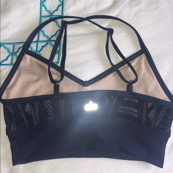 Alo navy sports bra! - Picture 2 of 3